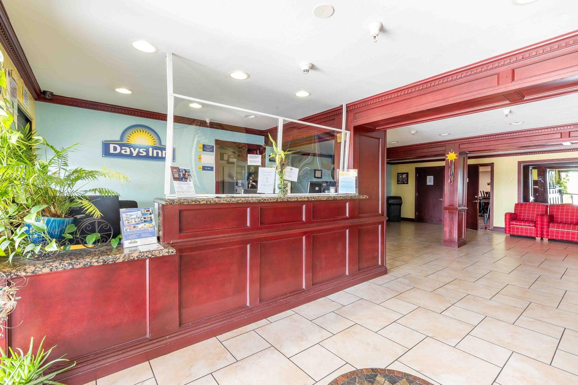 Days Inn By Wyndham Oklahoma City/Moore Exterior foto